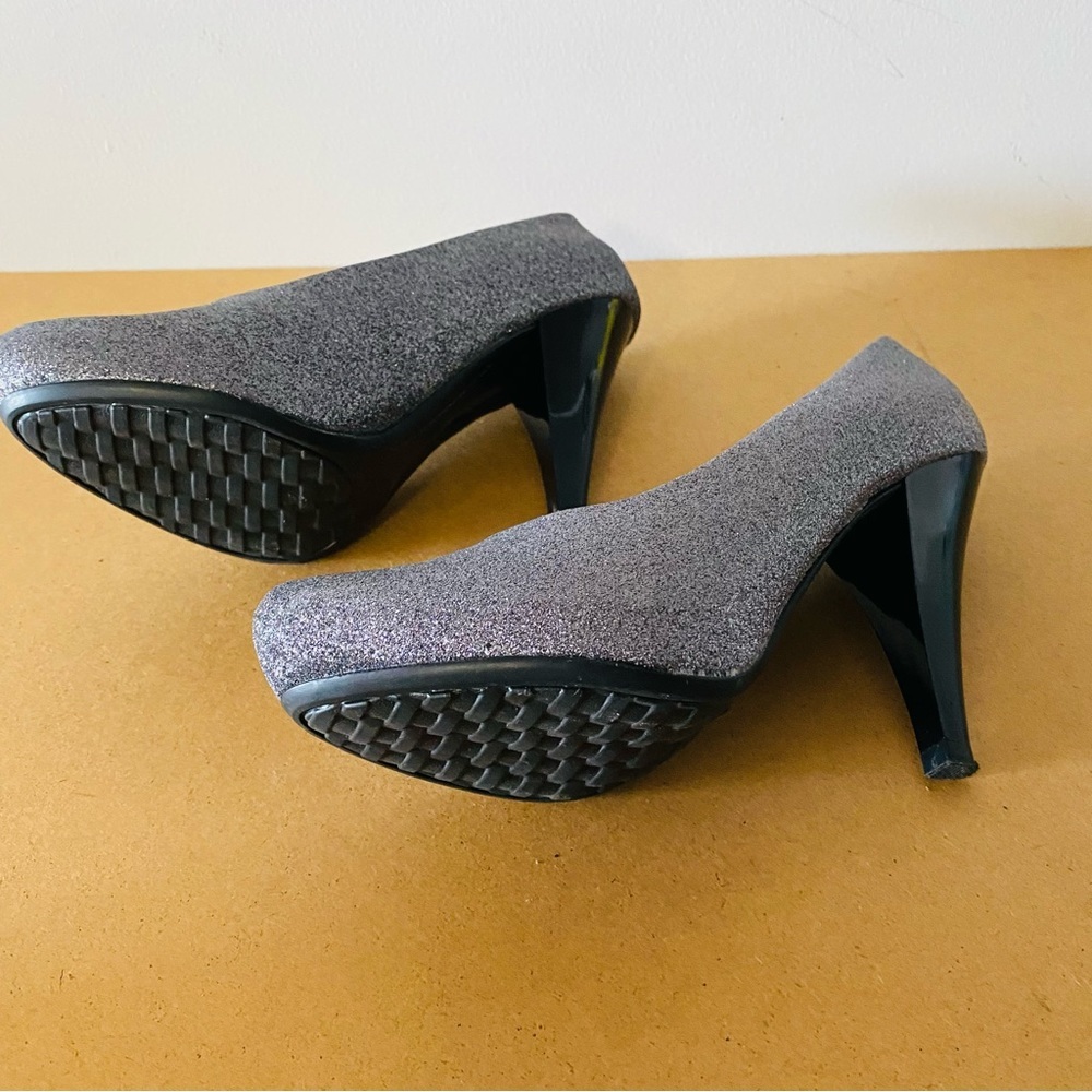 Gabriella Rocha Glittery Heels pumps size 6 VGUC Msrp $60 worn once - Picture 7 of 11